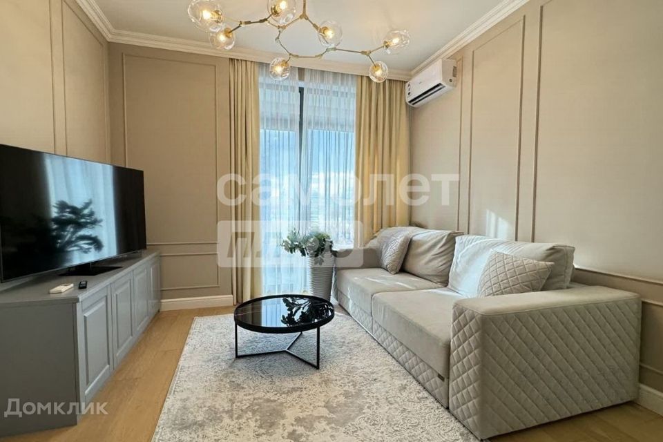 Продаётся 2-комнатная квартира, 67.8 м²