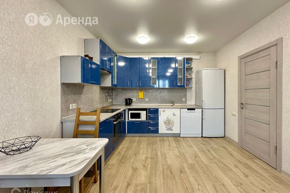 Сдаётся 2-комнатная квартира, 67 м²
