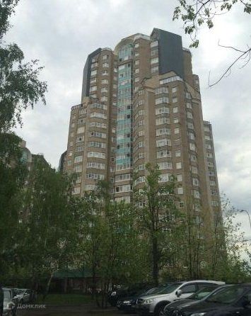 Продаётся машиноместо, 18 м²