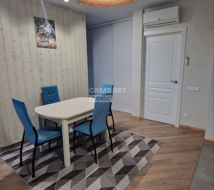 Продаётся 1-комнатная квартира, 40.5 м²