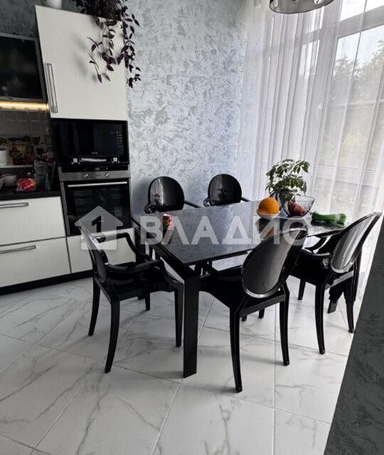 Продаётся 3-комнатная квартира, 85 м²