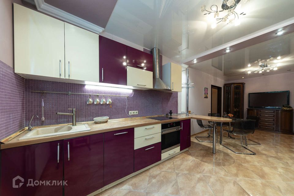 Продаётся 3-комнатная квартира, 100.8 м²
