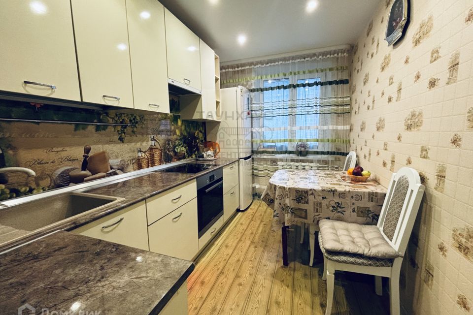 Продаётся 2-комнатная квартира, 55.7 м²