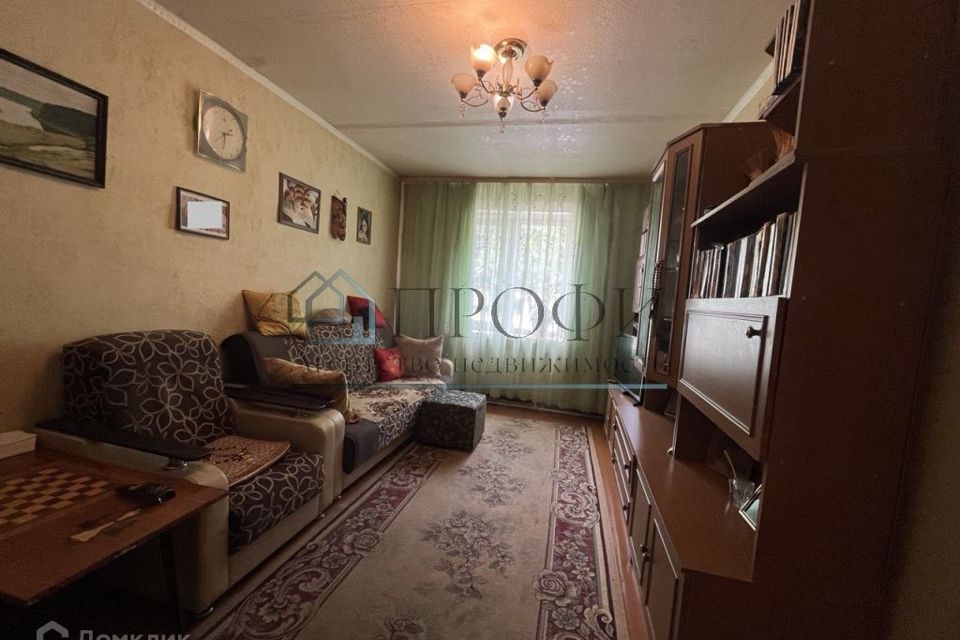 Продаётся 3-комнатная квартира, 51.5 м²