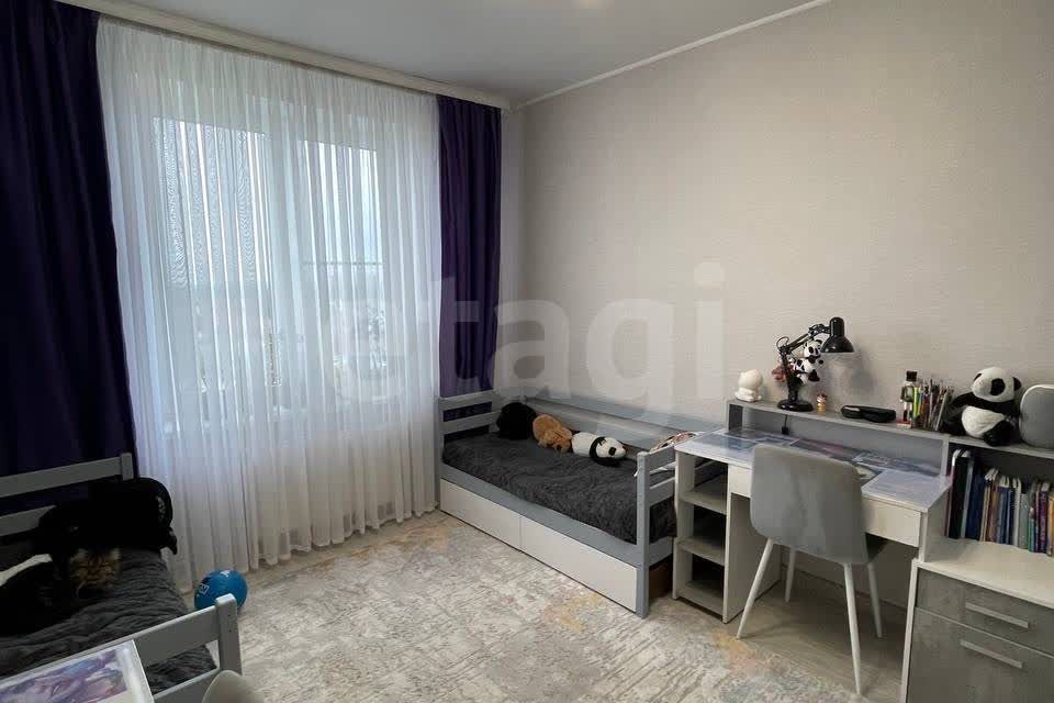 Продаётся 2-комнатная квартира, 61.7 м²
