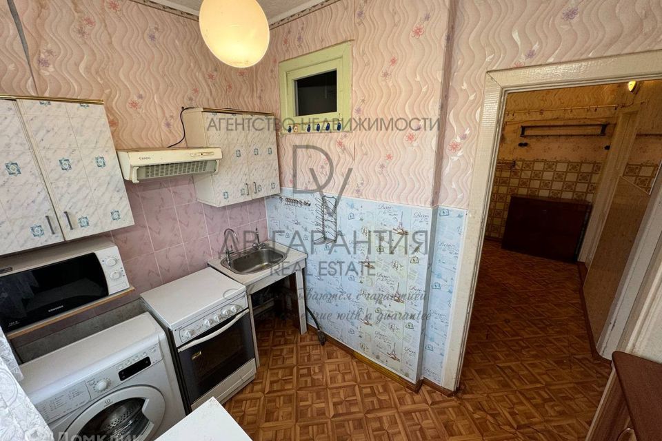 Продаётся 2-комнатная квартира, 41.8 м²
