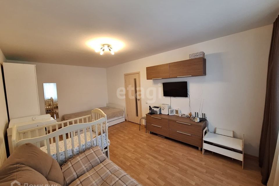 Продаётся 1-комнатная квартира, 38.2 м²