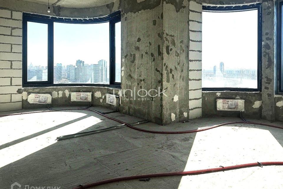 Продаётся 3-комнатная квартира, 99.8 м²