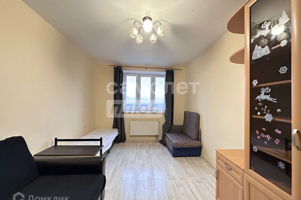 Продаётся 3-комнатная квартира, 106.3 м²