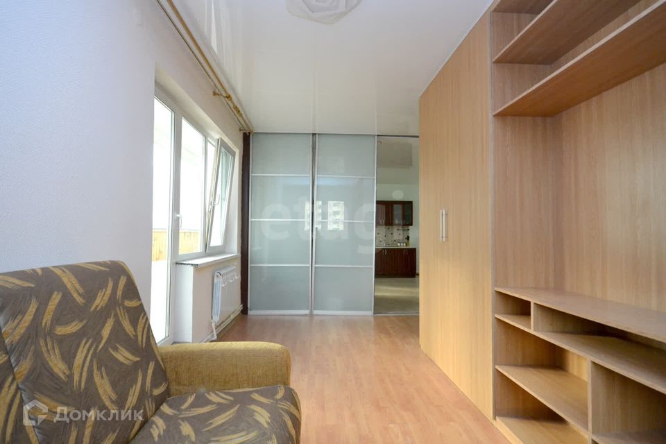 Продаётся 1-комнатная квартира, 57.9 м²