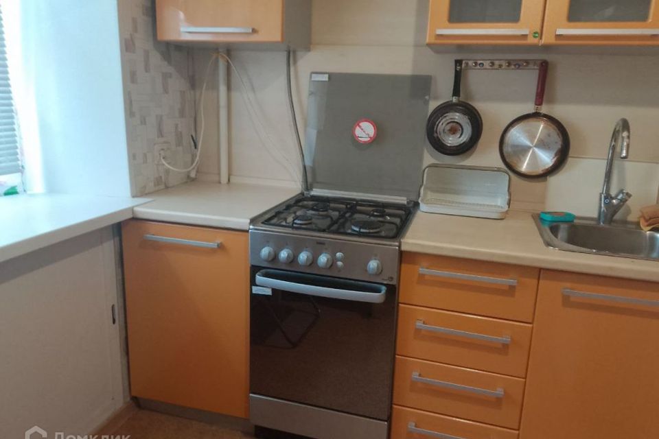 Сдаётся 2-комнатная квартира, 40 м²