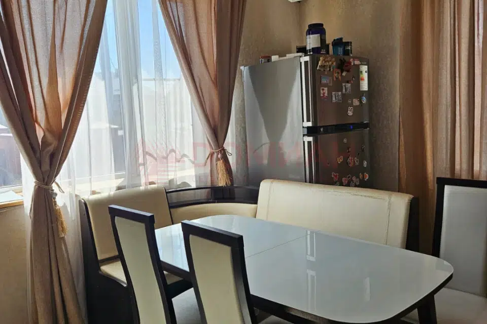 Продаётся 2-этажный дом, 269 м²