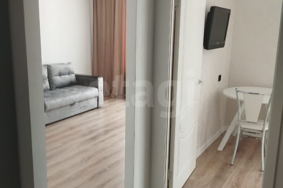 Сдаётся 1-комнатная квартира, 37.7 м²