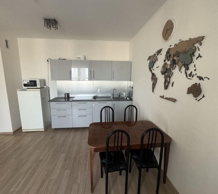 Продаётся 1-комнатная квартира, 43 м²