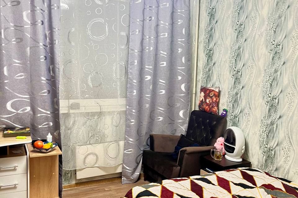 Продаётся 4-комнатная квартира, 99.7 м²