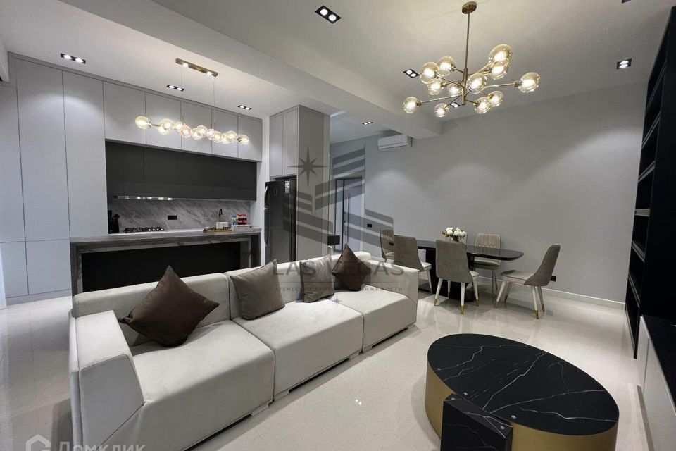 Сдаётся 2-комнатная квартира, 55 м²