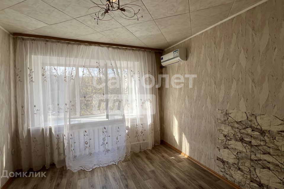 Продаётся комната в 5-комн. квартире, 12 м²