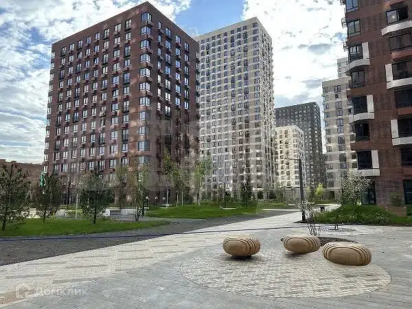 Продаётся 3-комнатная квартира, 125 м²