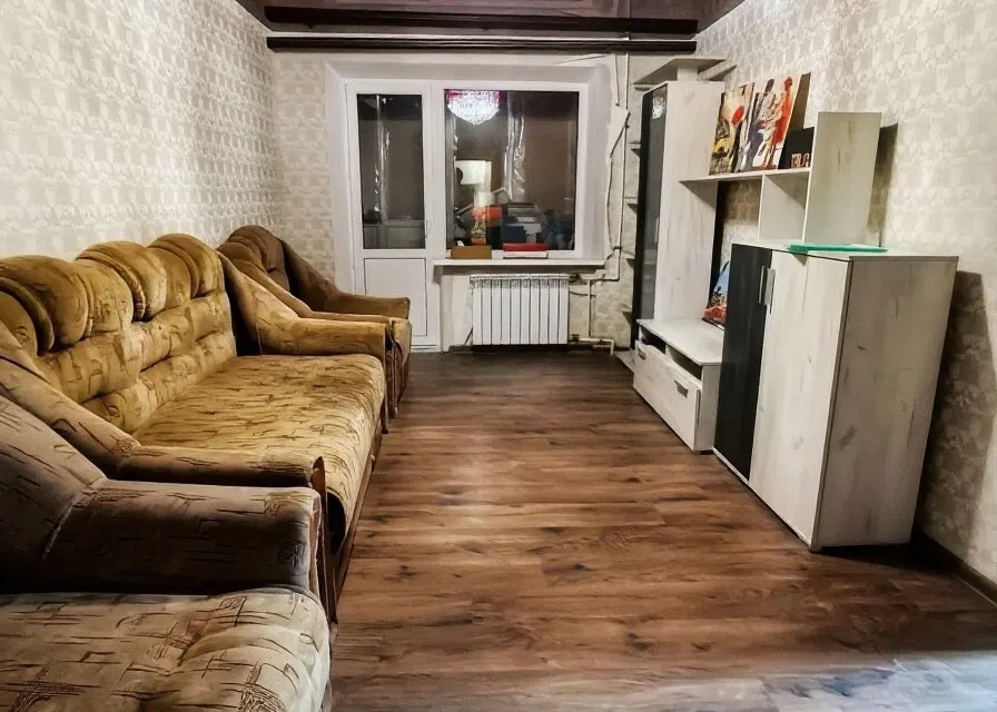 Продаётся 3-комнатная квартира, 51.7 м²