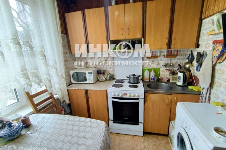 Продаётся 3-комнатная квартира, 67.8 м²