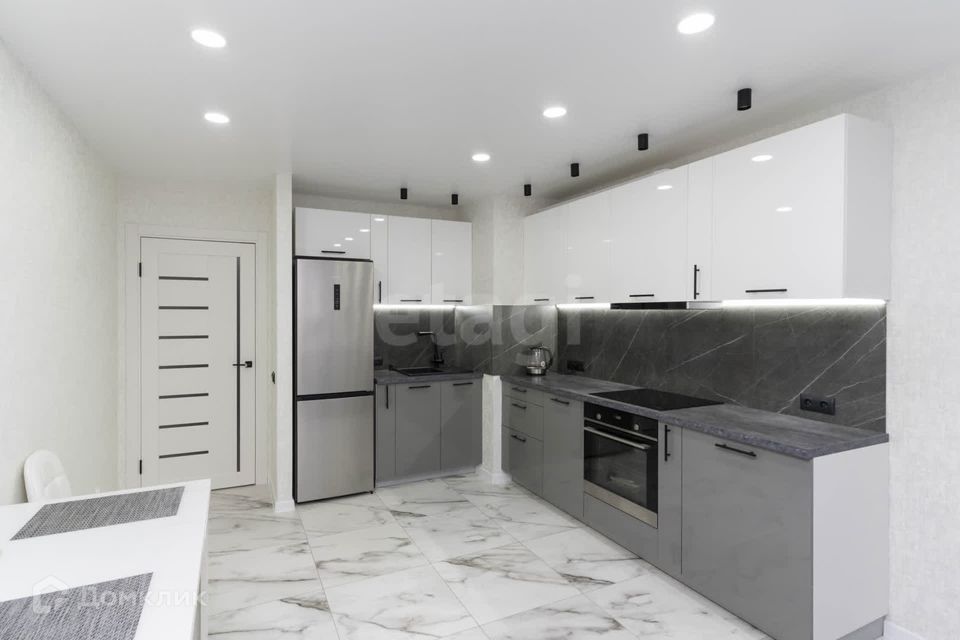 Продаётся 2-комнатная квартира, 67.2 м²