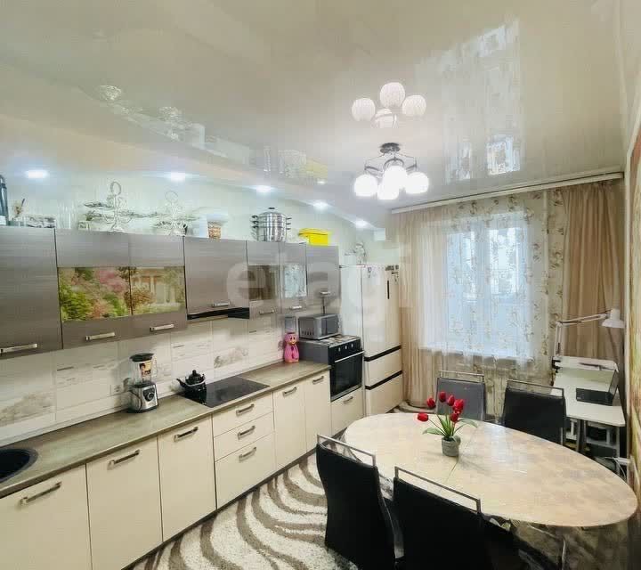 Продаётся 2-комнатная квартира, 68 м²