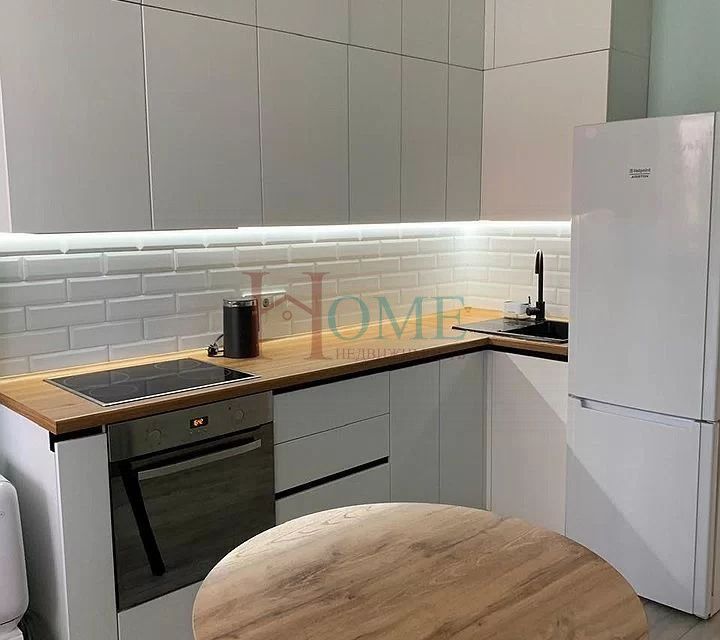 Сдаётся 2-комнатная квартира, 43 м²