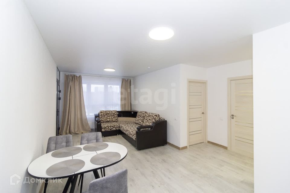 Продаётся 1-комнатная квартира, 43.7 м²