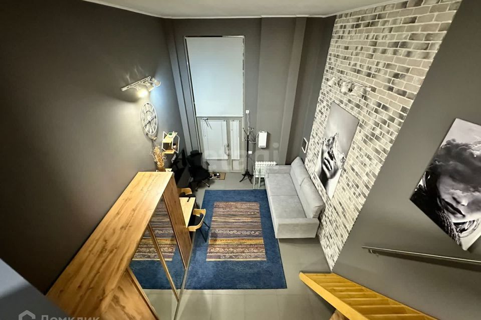 Продаётся 1-комнатная квартира, 42 м²