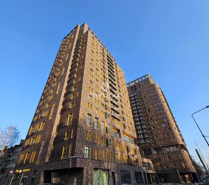 Продаётся 2-комнатная квартира, 72.6 м²