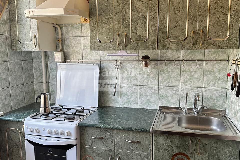 Продаётся 3-комнатная квартира, 59.4 м²