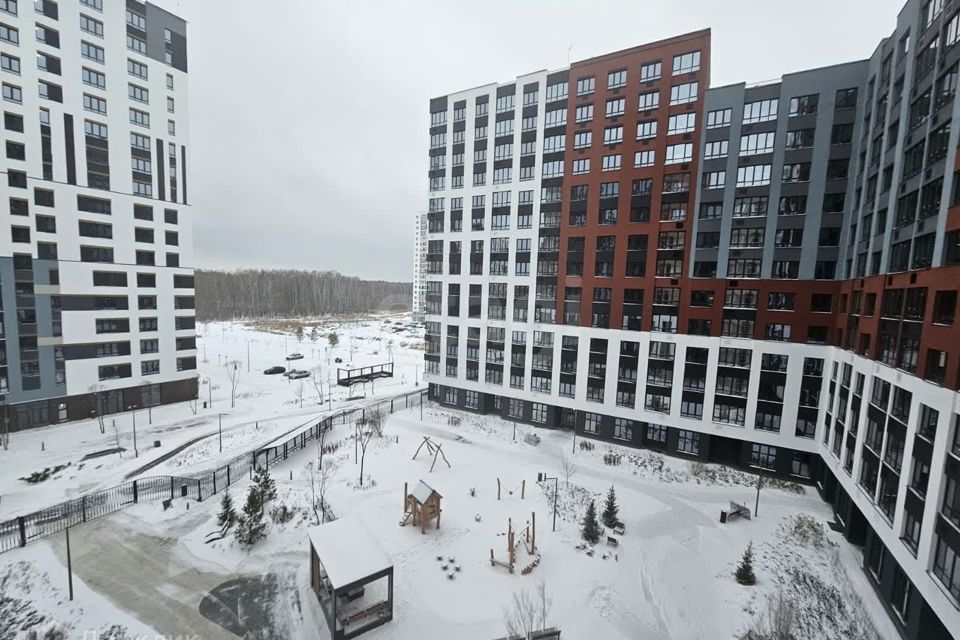 Продаётся 2-комнатная квартира, 71.8 м²