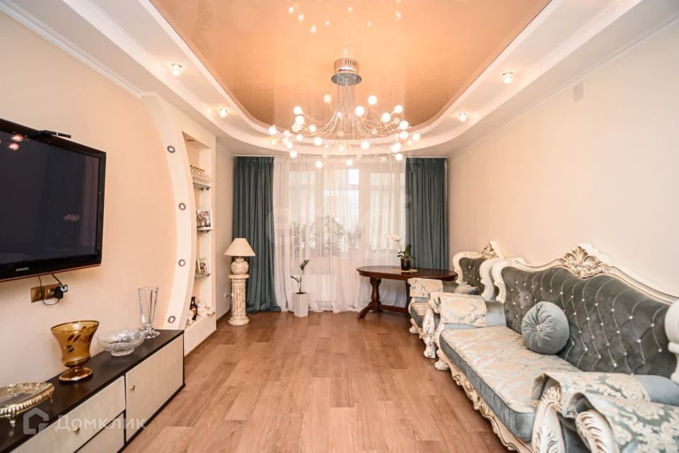 Продаётся 3-комнатная квартира, 120 м²