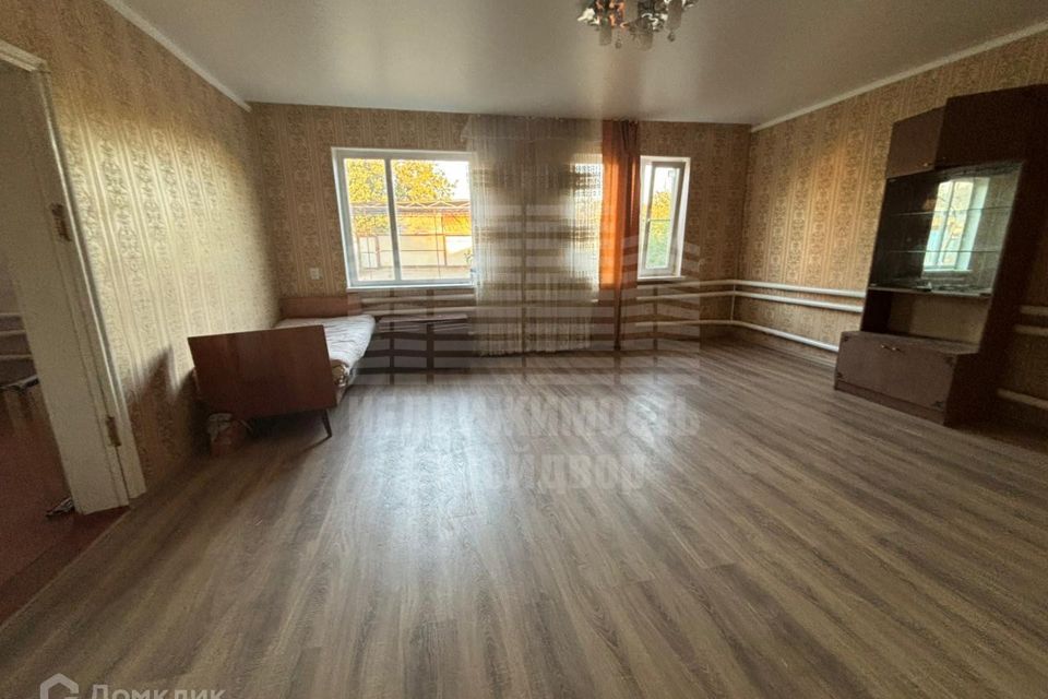 Продаётся 1-этажный дом, 100 м²