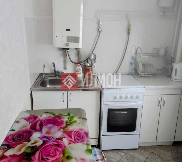 Продаётся 2-комнатная квартира, 37.4 м²