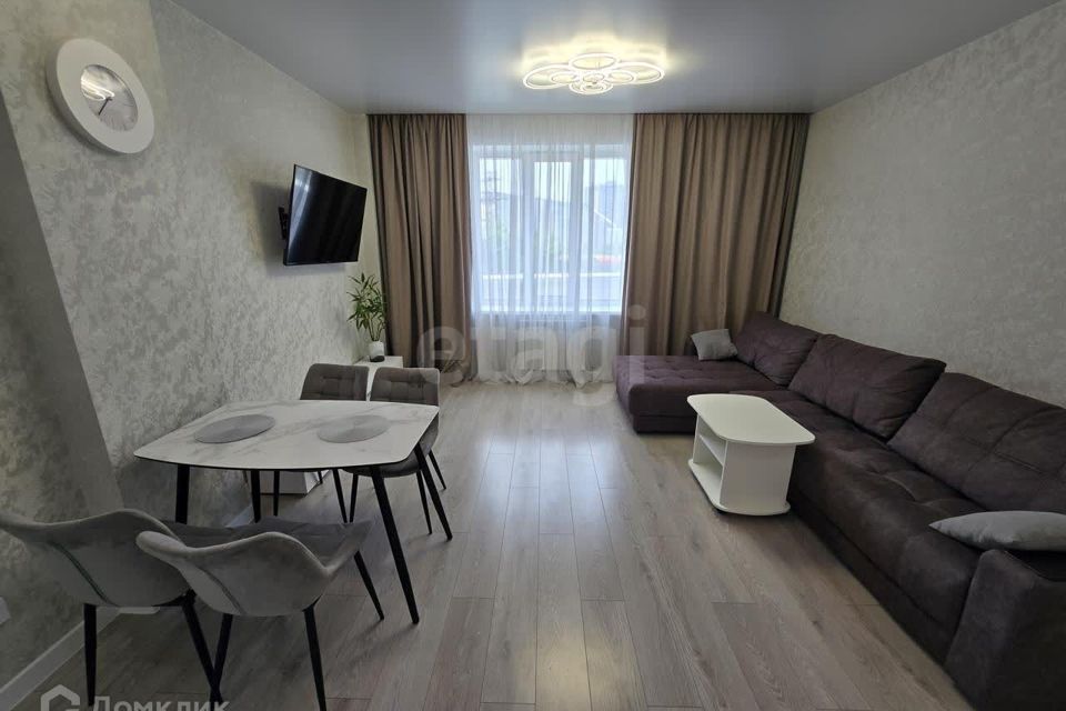 Сдаётся 2-комнатная квартира, 54 м²
