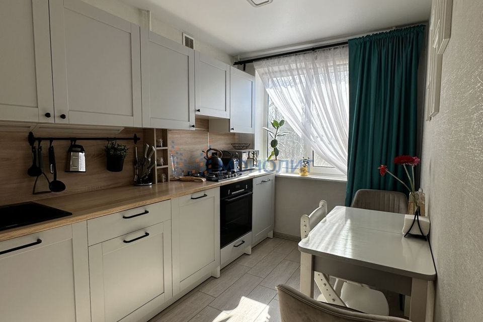 Продаётся 2-комнатная квартира, 43.7 м²