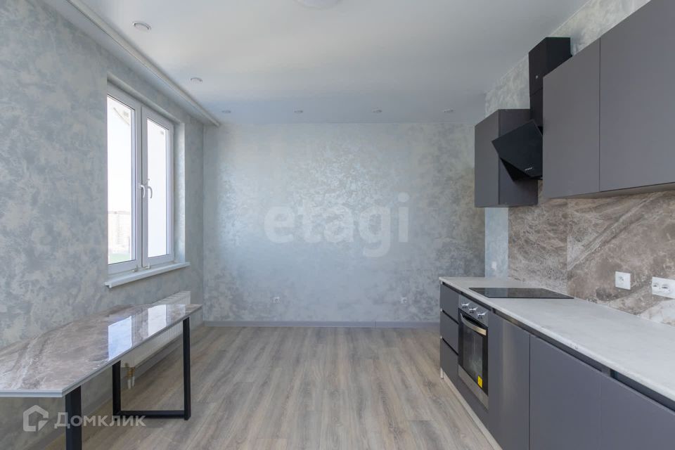 Продаётся 3-комнатная квартира, 55.8 м²