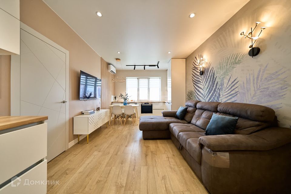Продаётся 3-комнатная квартира, 65.3 м²