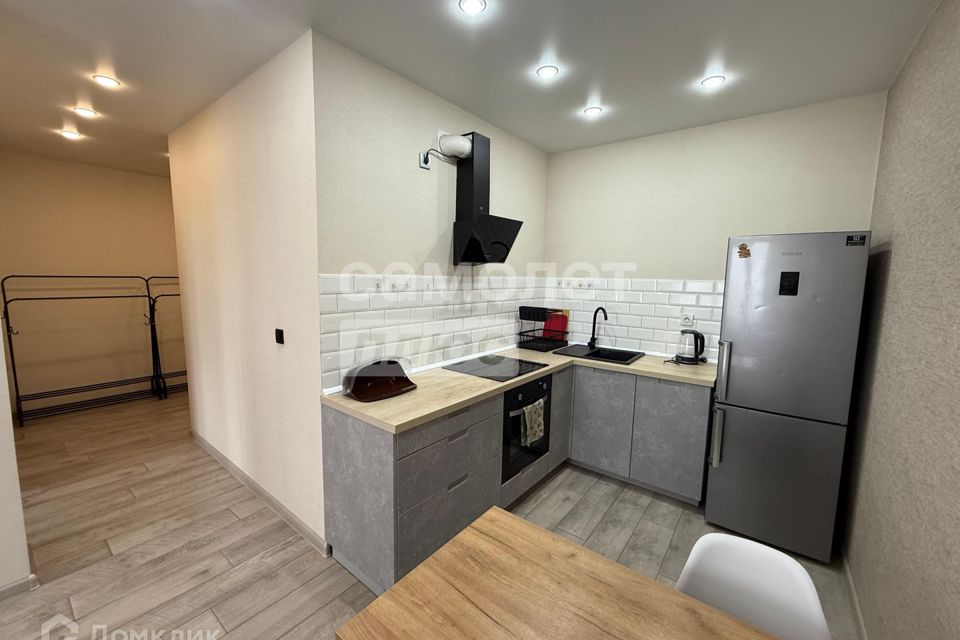 Продаётся 2-комнатная квартира, 42.8 м²