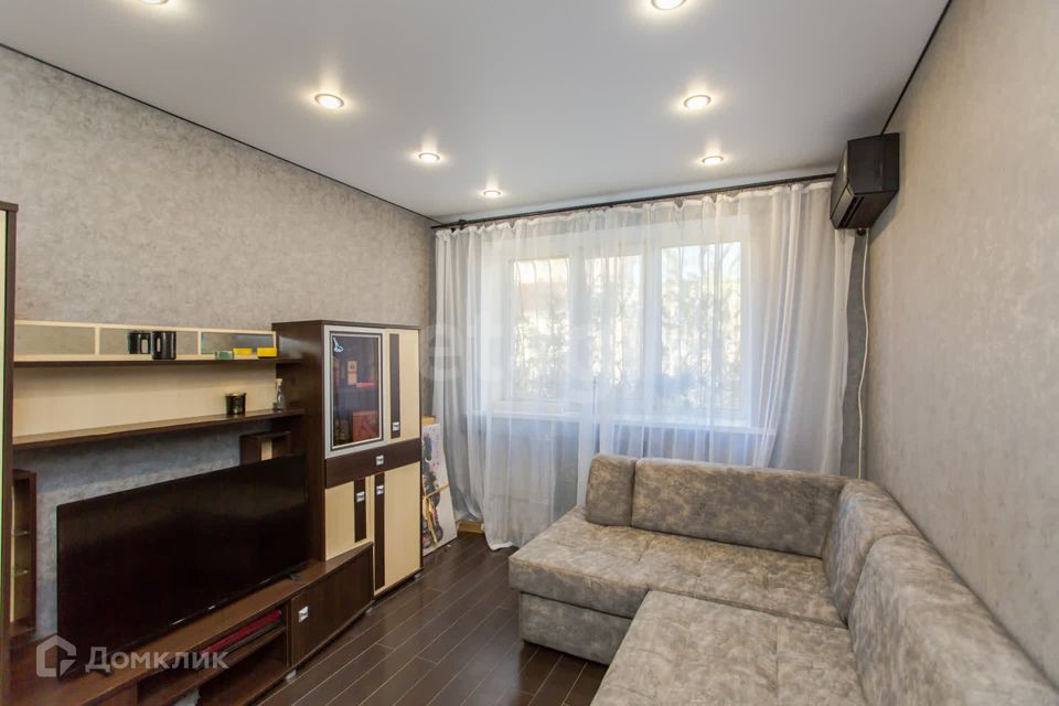 Продаётся 2-комнатная квартира, 43.8 м²