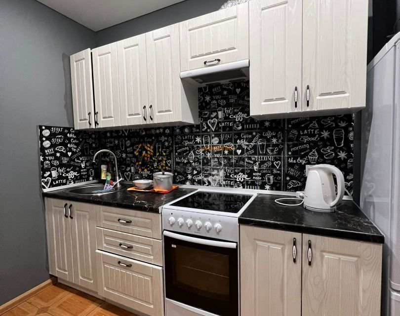 Сдаётся 1-комнатная квартира, 38 м²