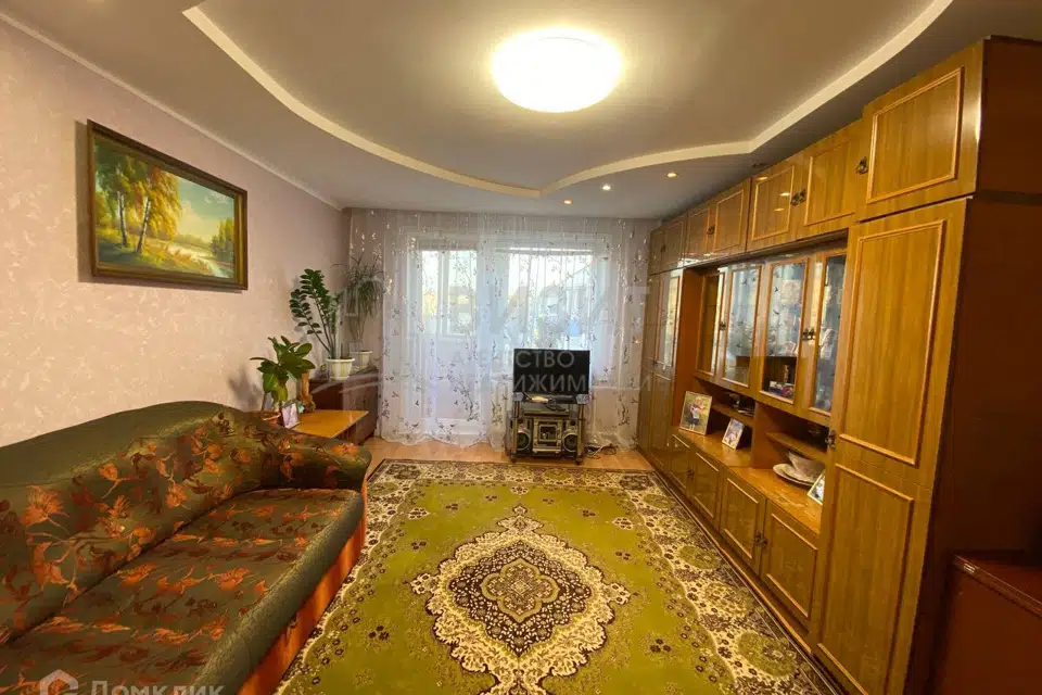Продаётся 3-комнатная квартира, 60.7 м²