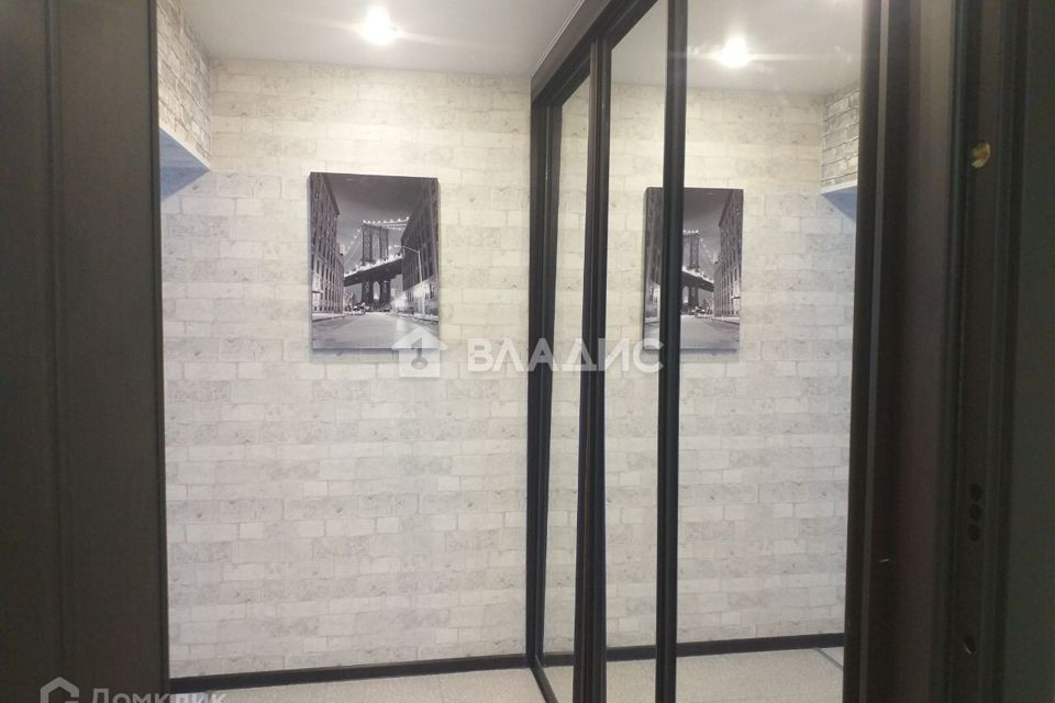 Продаётся 4-комнатная квартира, 68 м²
