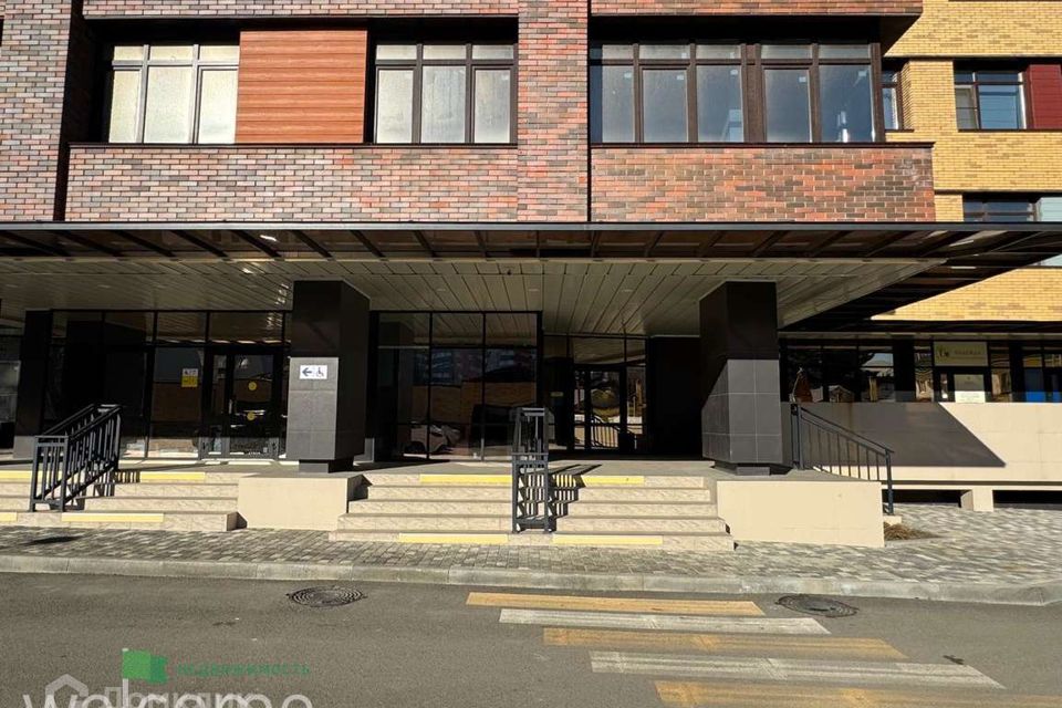 Продаётся 2-комнатная квартира, 83.2 м²