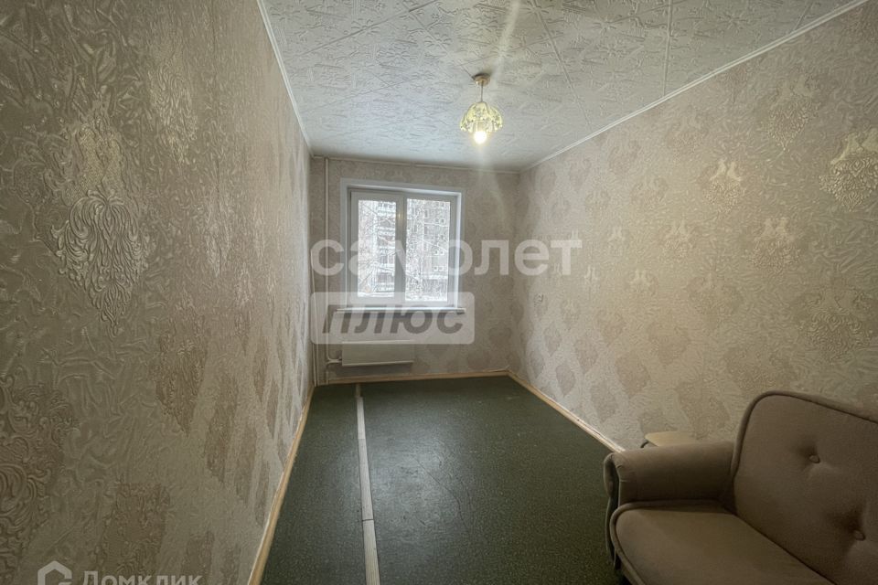 Продаётся комната в 5-комн. квартире, 12.2 м²