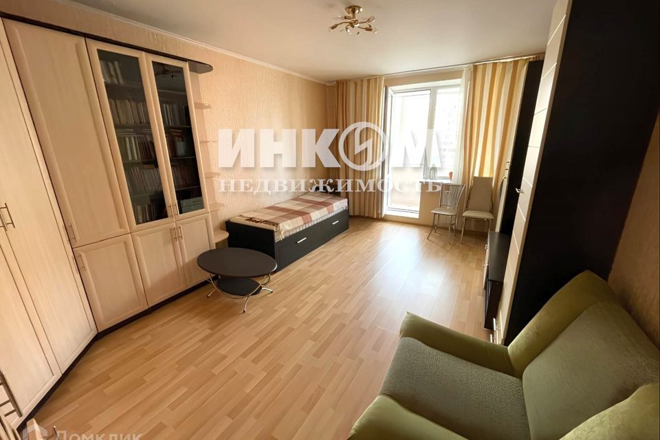 Продаётся 1-комнатная квартира, 54 м²