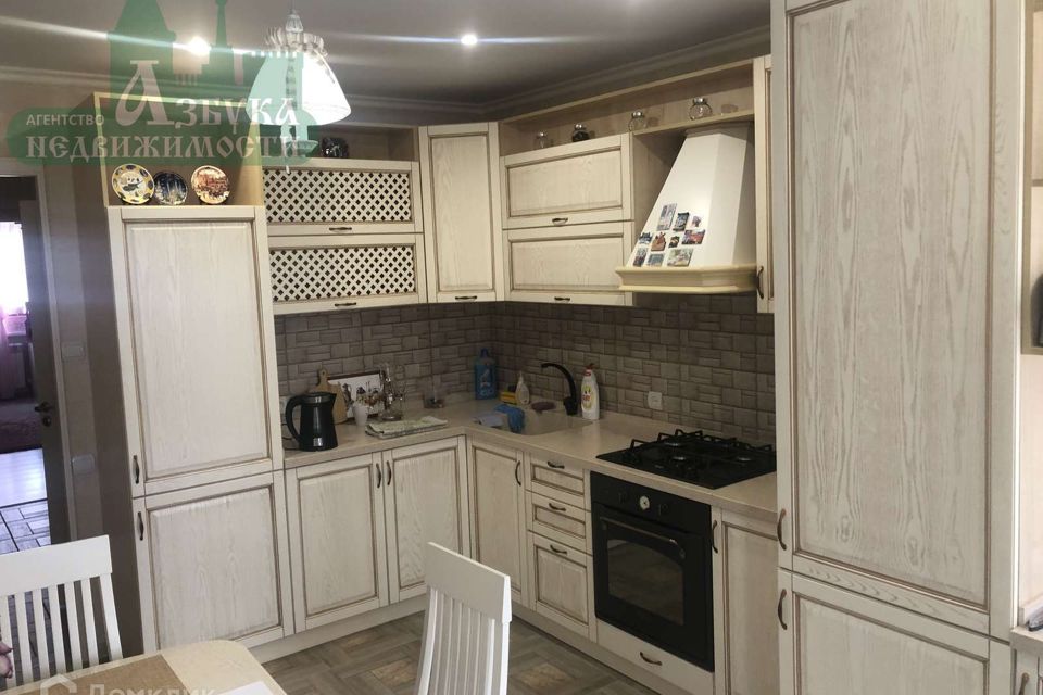 Продаётся 3-комнатная квартира, 74 м²