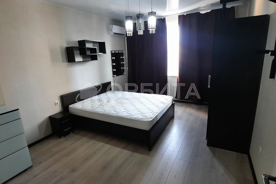 Сдаётся 2-комнатная квартира, 64 м²