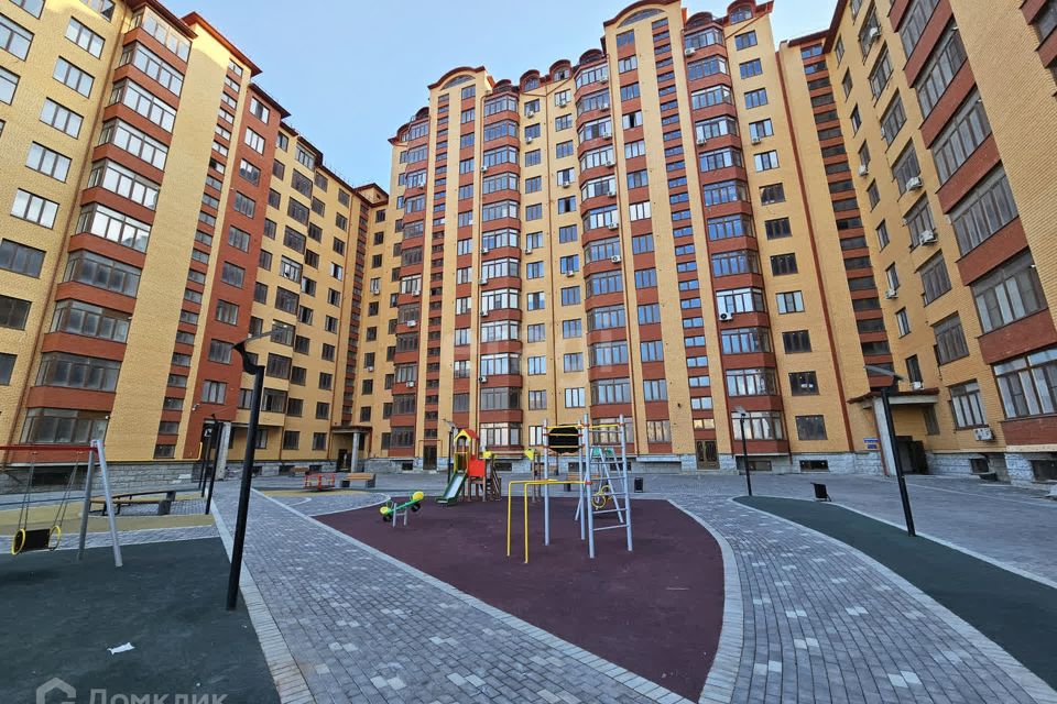 Продаётся 3-комнатная квартира, 100 м²
